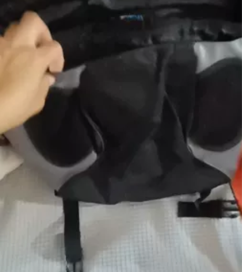 运动包，乐柏美，篮球包吊牌还在 感兴趣的话...