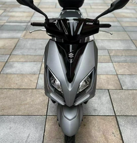 Suzuki/铃木，铃木UY125，九五成...