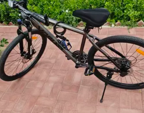 刚买的沃雷顿红日300自行车，一共骑了两次...