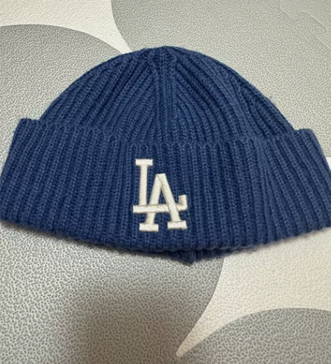 MLB 毛线帽 均码 正品 商场专柜买的 ...