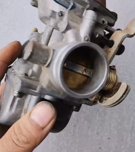 日本原装进口gn250化油器    拆车的...