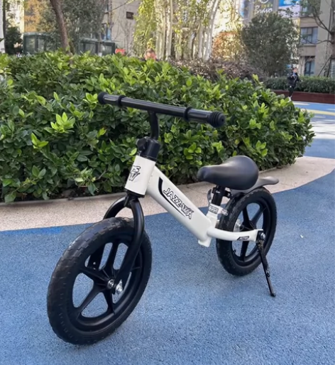 儿童平衡车可调节无脚踏自行车二合一滑行学步...