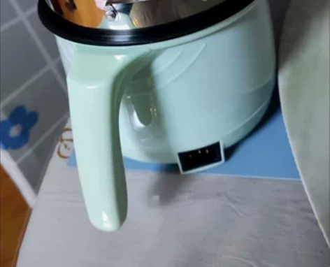 全自动一体电煮锅宿舍学生锅 仓库升级，亏本...