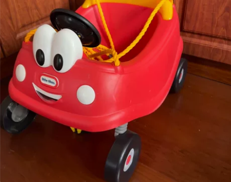 小泰克汽车秋千 新旧：八新  图片苹果后置...