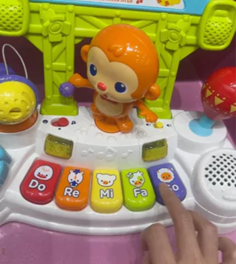 伟易达玩具。功能都正常，都可以玩，售出不退...