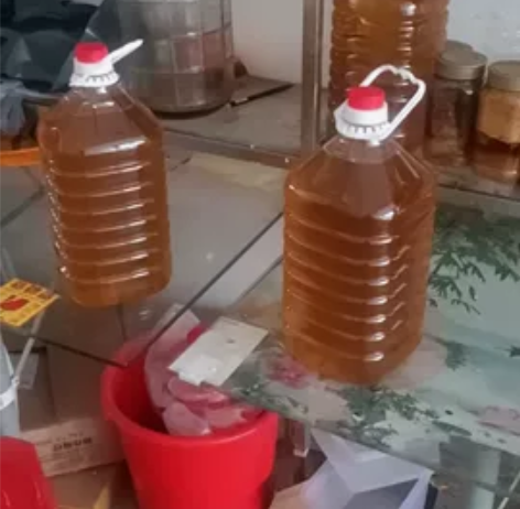 自家压榨山茶油 老茶树压榨 有需要联系我¥...