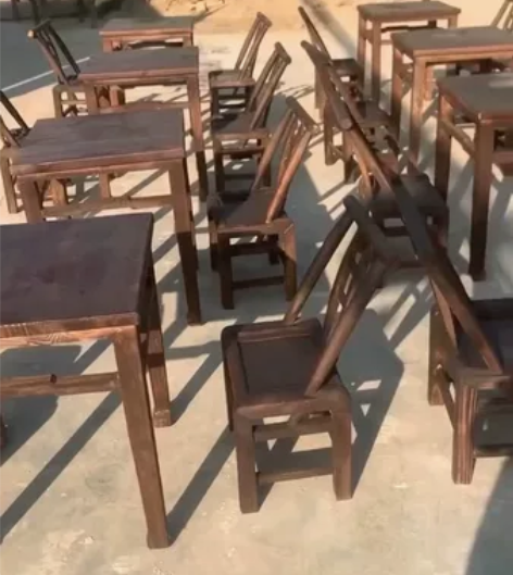 农村怀旧市井风格地摊式米线桌，以及配套小木...