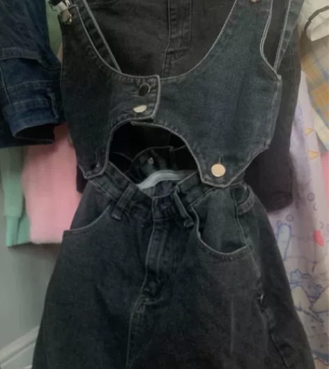 M码背带短裤 感兴趣的话点“我想要”和我私...