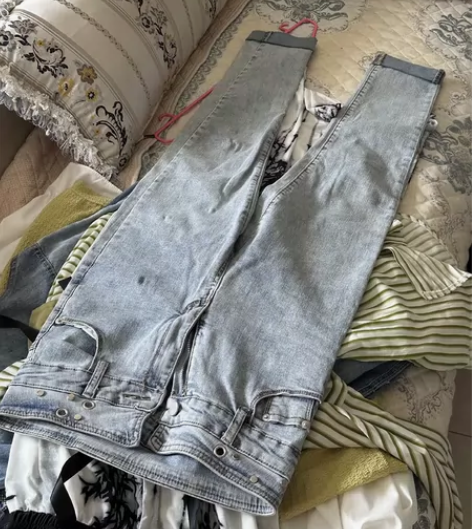 【科幻 代】铅笔裤m 感兴趣的话点“我想要...