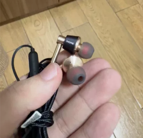 万魔e1001三单元圈铁耳机 懂货的都知道...