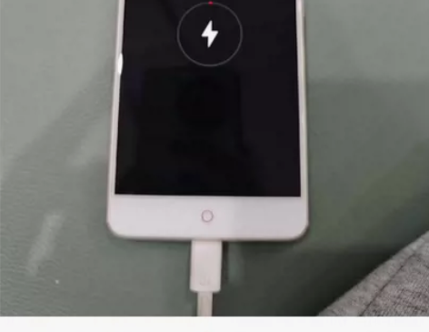 努比亚z17mini，6?64，手机轻微使...