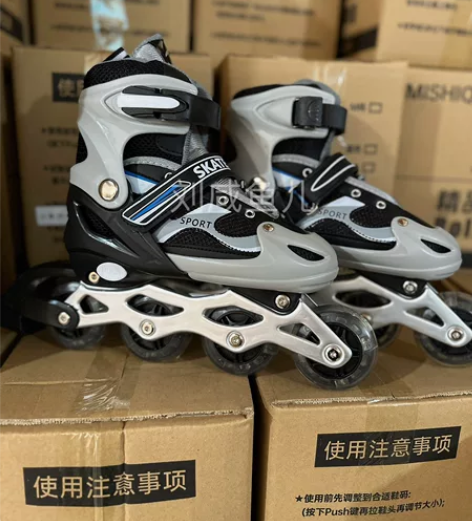 清库存  溜冰鞋成人成年旱冰鞋滑冰全套装可...