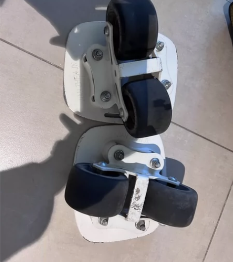 绝版 狼博漂移板 5 6年前买的了 现在买...