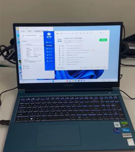 i9十三代4060/七彩虹x15电竞游戏笔...