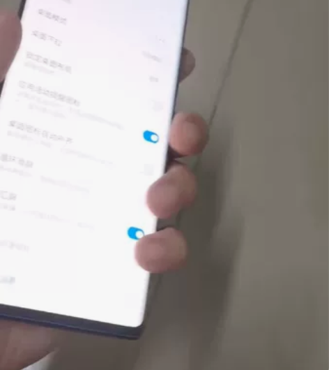 ?出一台中兴axon 40pro，裸机，8...