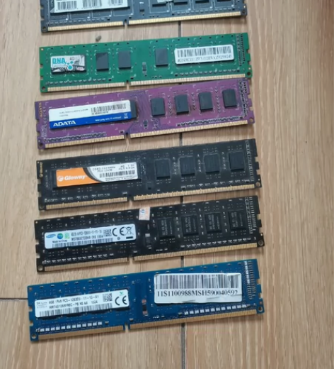 DD R3.1600内存条出售，6条4G的...