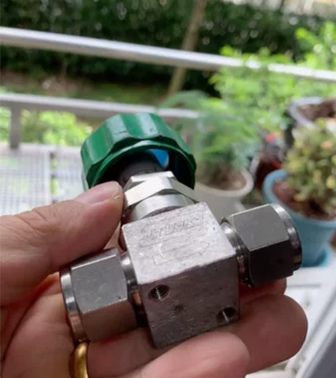 二手拆机韩国HY-LOK不锈钢316卡套式...