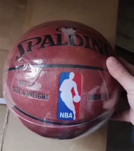 斯伯丁5号篮球吸斯篮球亏本价出售欢迎各大批...