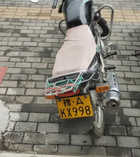 雅马哈天剑大架子125摩托车,车正常骑的,...
