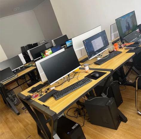 个人公司关门了，这两年生意都不好做，现将两...