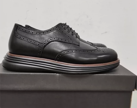 闲置可汗雕花男士布洛克低帮皮鞋黑色43码1...