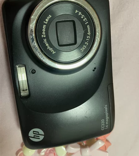 惠普相机 九五新 功能正常 有闪光灯还有各...
