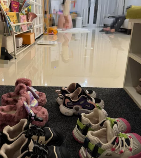 FILA商场买的，穿多次，28码，原价35...