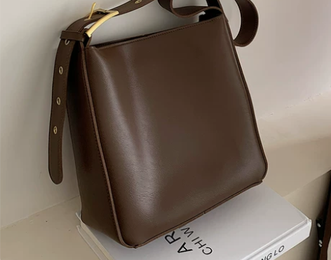 大容量包包女包2021新款潮小众设计复古高...