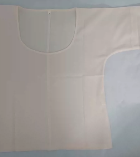 兰家汉服付邮出，不退不换 感兴趣的话点“我...