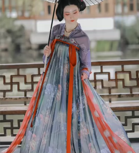 月上梢汉服出售 扶疏大全套   S码  裙...