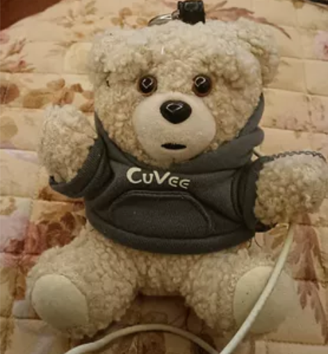 一万毫安小熊充电宝，用不到，绝版买不到了，...