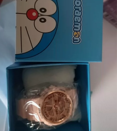 正港旗舰店买的这款粉色哆啦a梦手表，全新未...