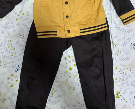 实验二小 校服 春秋季2套「1套几乎全新，...