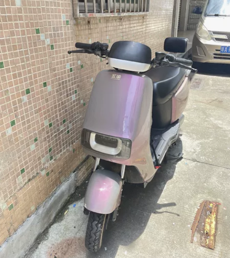 出五羊电动车，已上绿牌证件齐全72v23a...