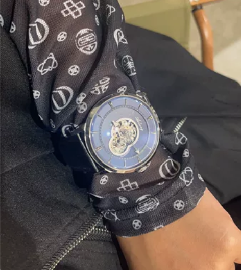 艾浪男表，包邮，保真 感兴趣的话点“我想要...