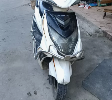 大迅鹰便宜点处理，车子是杂牌车，电起动好起...