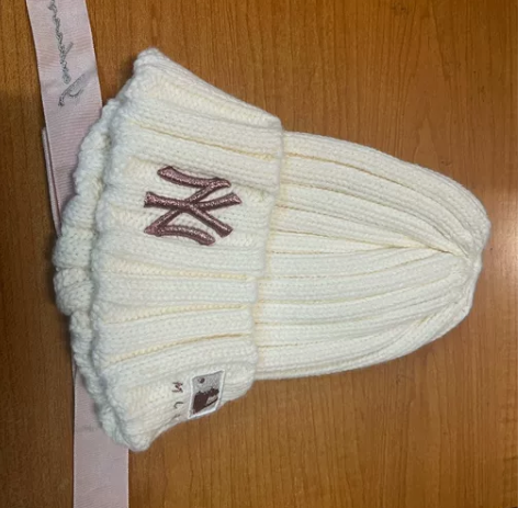 mlb毛线帽 白色 代购入手 只戴过一次 ...