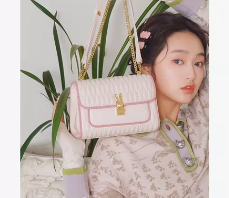 欧时纳包包女2023新款潮小香风腋下包少女...