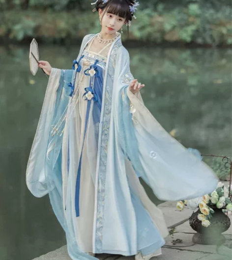 【十三乐】汉服闲置出售 1.长生乐小全套（...