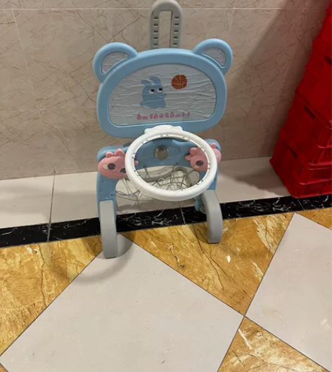 宝宝投球架子。给钱就卖，随便。送也可以。 ...