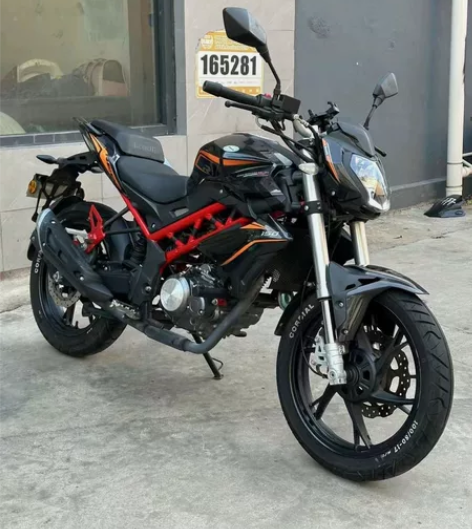 精品17年贝纳利红宝龙150 带牌带证上手...