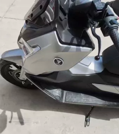 无极sr150gt   23年七月出厂9月...