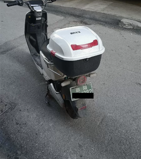 新日，绿牌国标电动车，不用驾驶证随便骑，2...