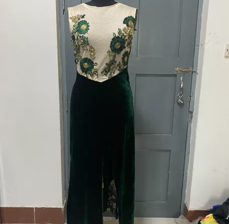 99，服装设计高分作业 如需设计图私聊加价...