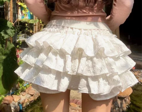 春田花园芭蕾风荷叶边少女感软妹百搭蛋糕裙拼...