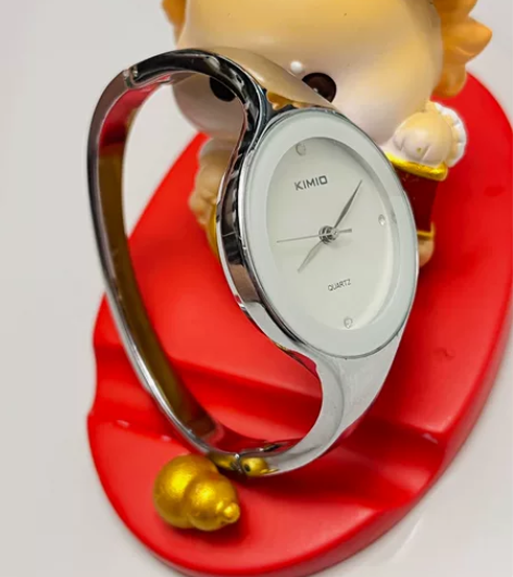 包邮KIMIO金米欧石英腕表手镯手表女士休...