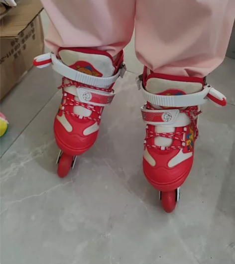 ?溜冰鞋儿童全套套装男童女童滑冰轮滑鞋旱冰...