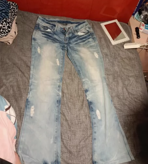 粉丝福利付邮送！ 水洗渐变低腰牛仔喇叭裤 ...