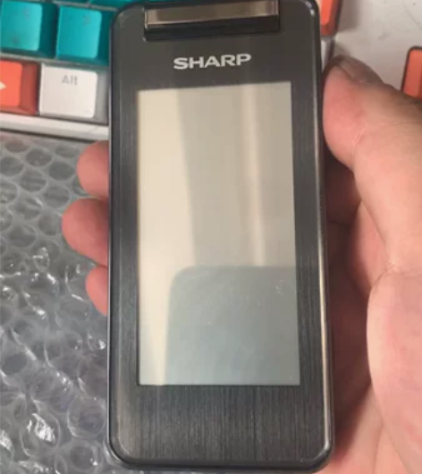 夏普sh801uc。2码合1；科技感满满的...