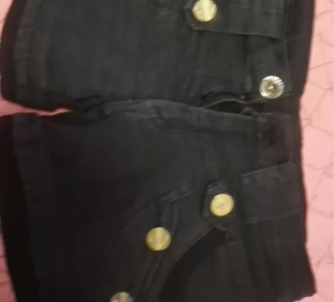 辣妈低腰短裤,好看 感兴趣的话点“我想要”...